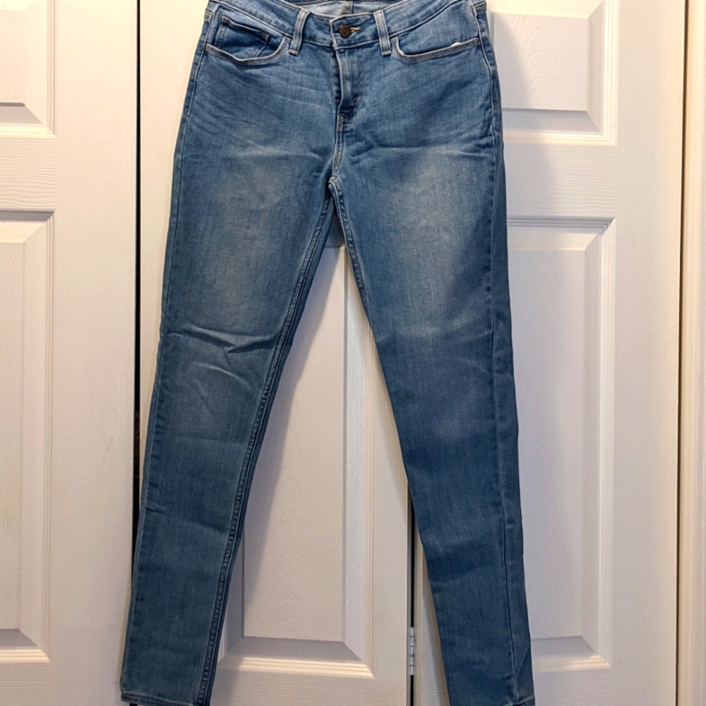 Levi's 535 Super Skinny Jeans